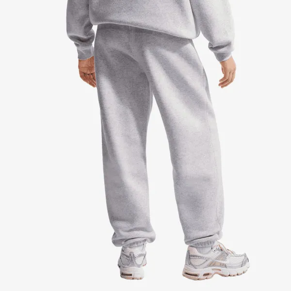 Nike Sportswear Studio 