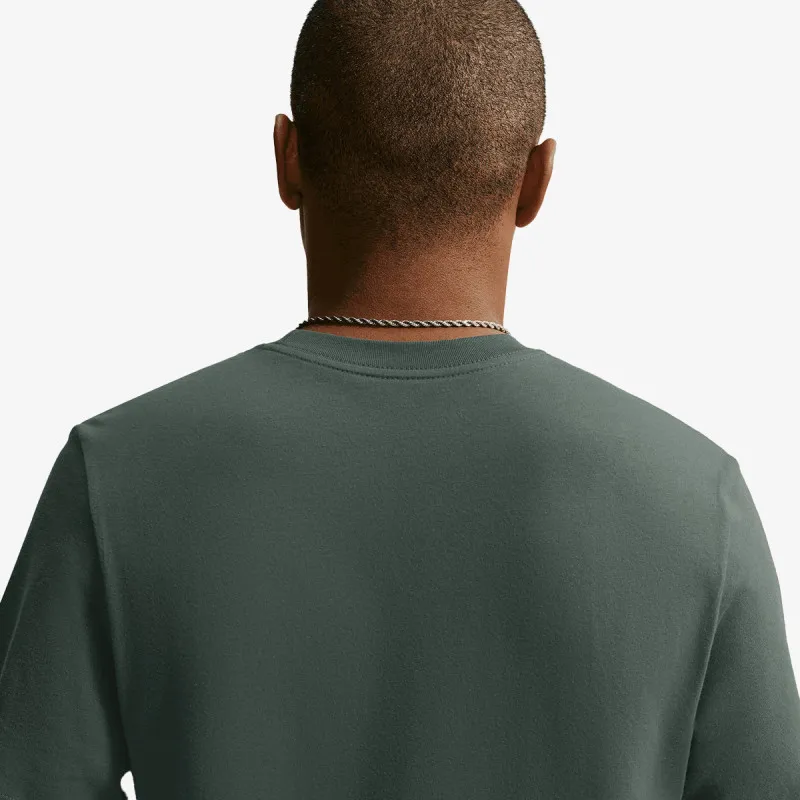 Nike Sportswear 