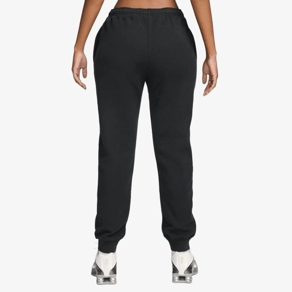 Nike Studio 