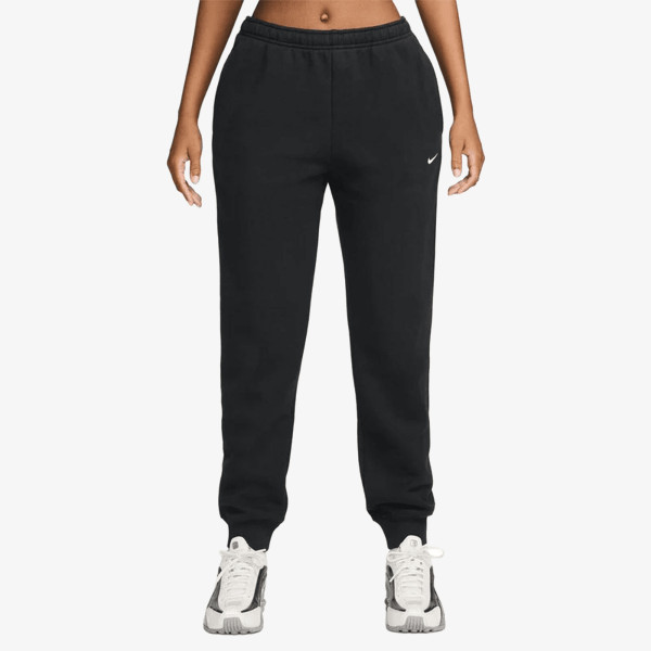 Nike Studio 