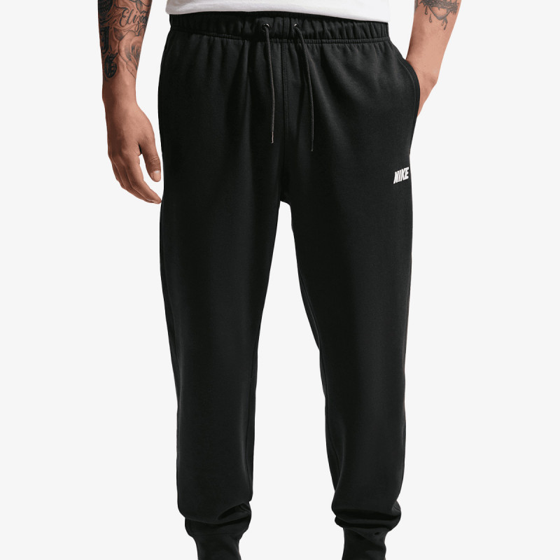 M NK CLUB VARSITY JOGGER 