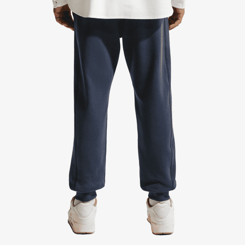 M NK CLUB VARSITY JOGGER 