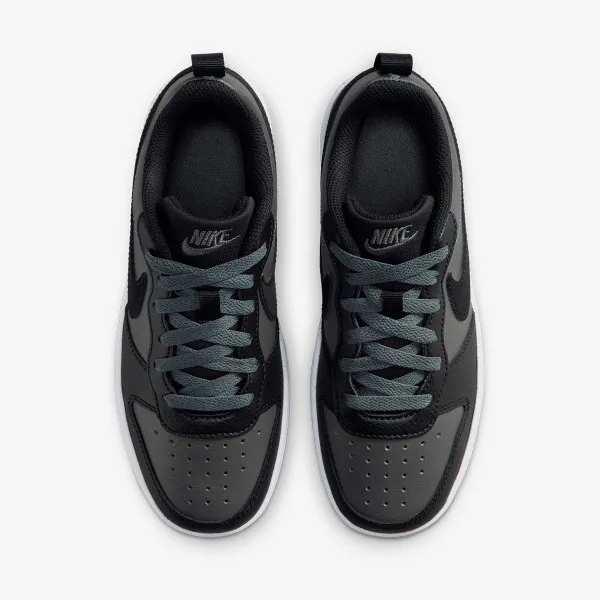 Nike Court Borough 