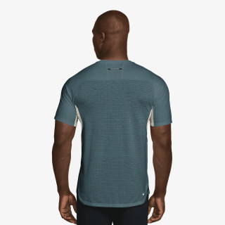 Nike M ACG DFADV SOLAR CHASE SS 