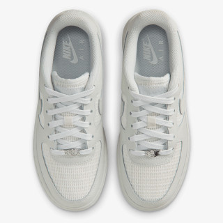 Nike Air Force 1 LV8 