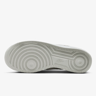 Nike Air Force 1 LV8 