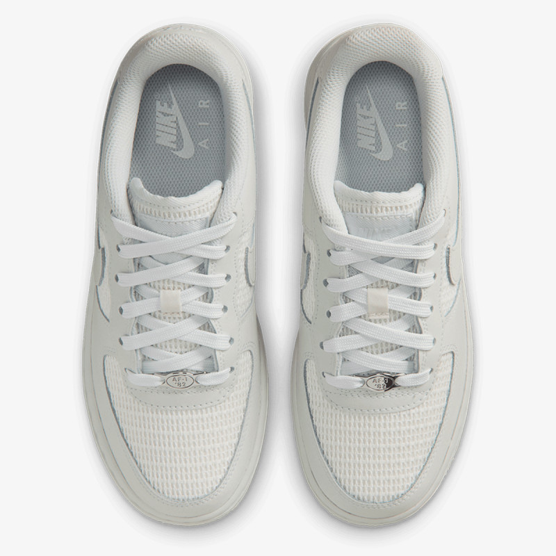Nike Air Force 1 LV8 