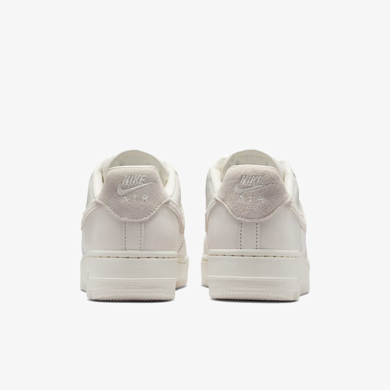 Nike Air Force 1 '07 