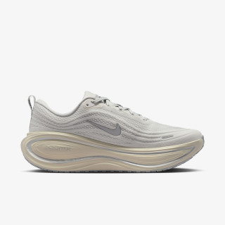 Nike NIKE VOMERO PLUS EMEA 