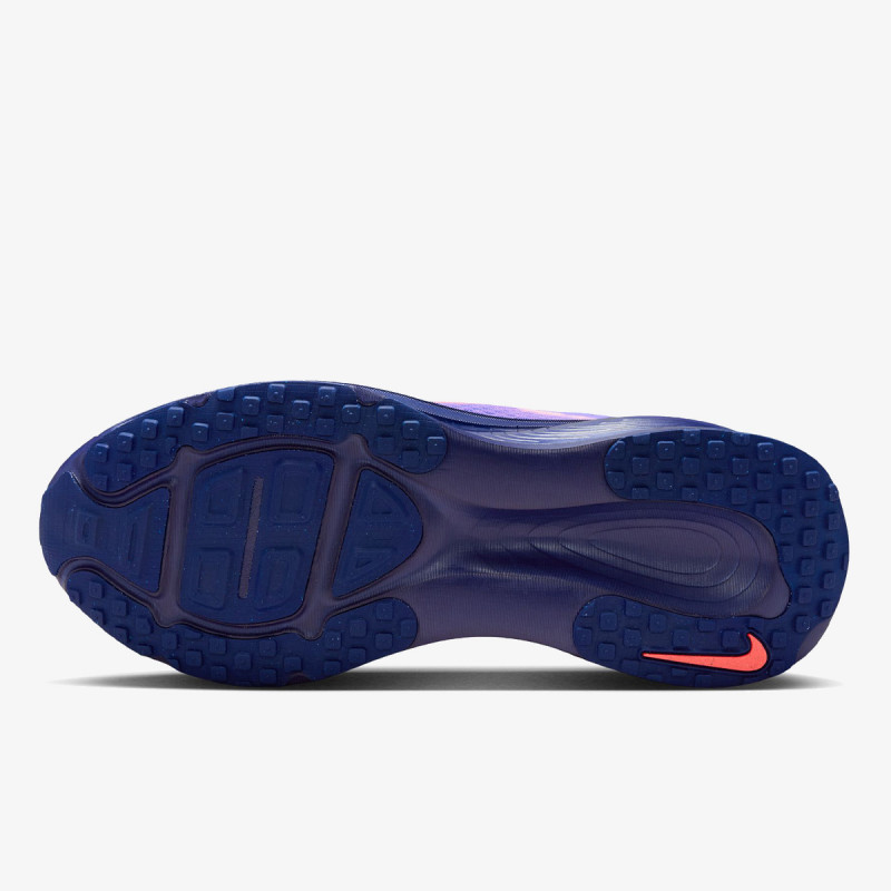 Nike Vomero 18 