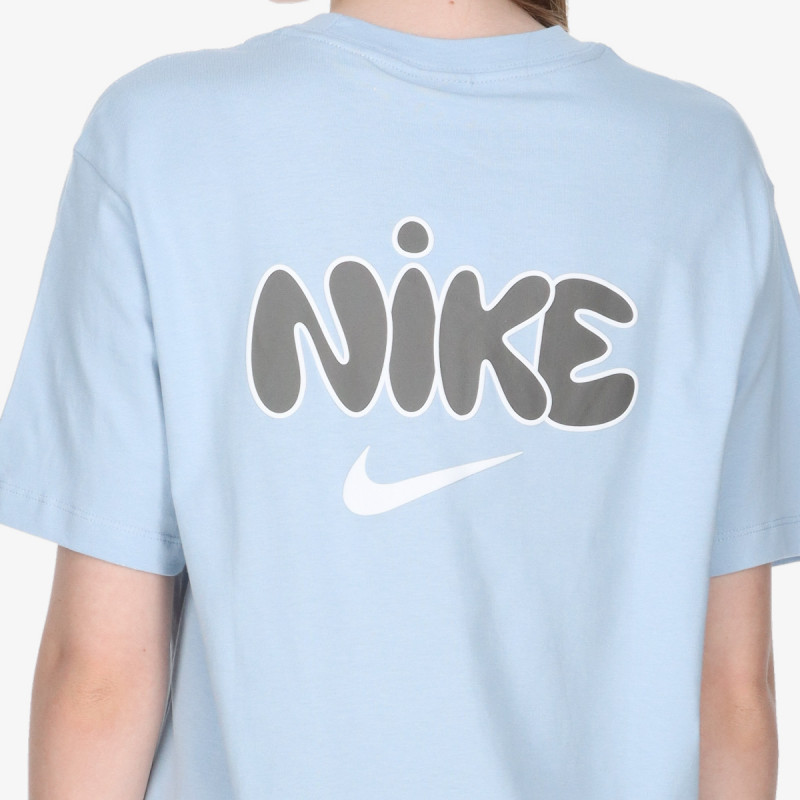 Nike Sportswear 