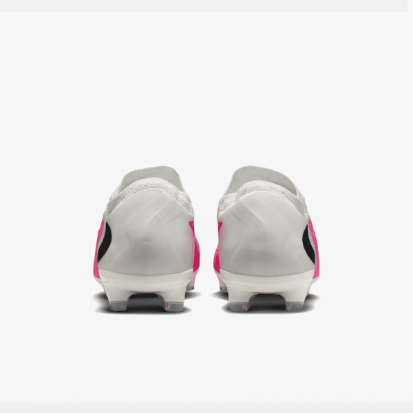 Nike Phantom 6 