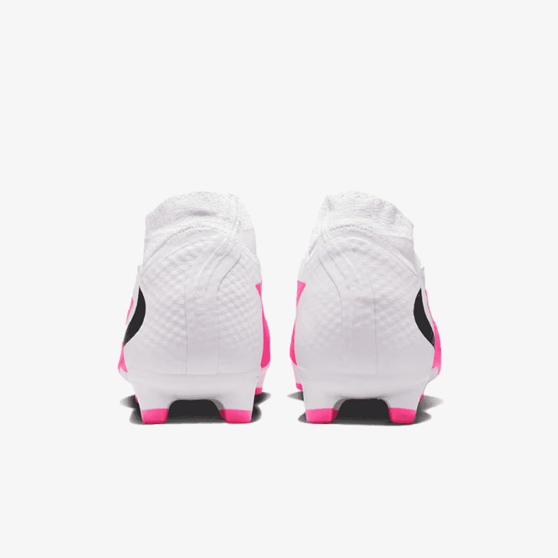 Nike Phantom 6 