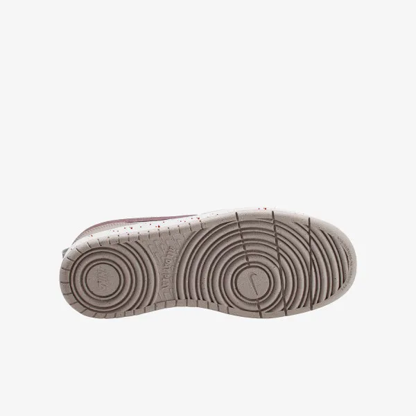 Nike Court Borough Essential Plus 