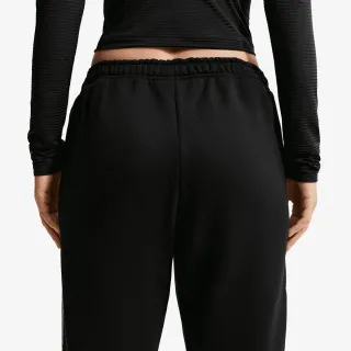 Nike Studio 