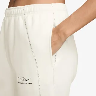 Nike Studio 