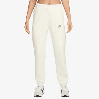 Nike Studio 