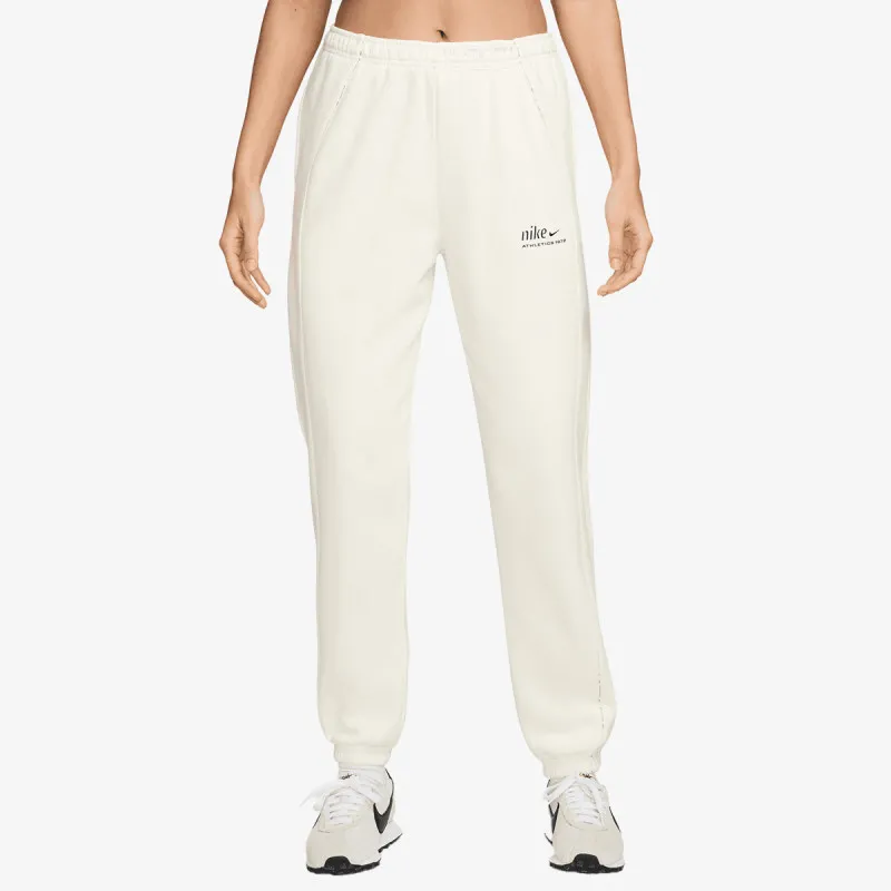 Nike Studio 