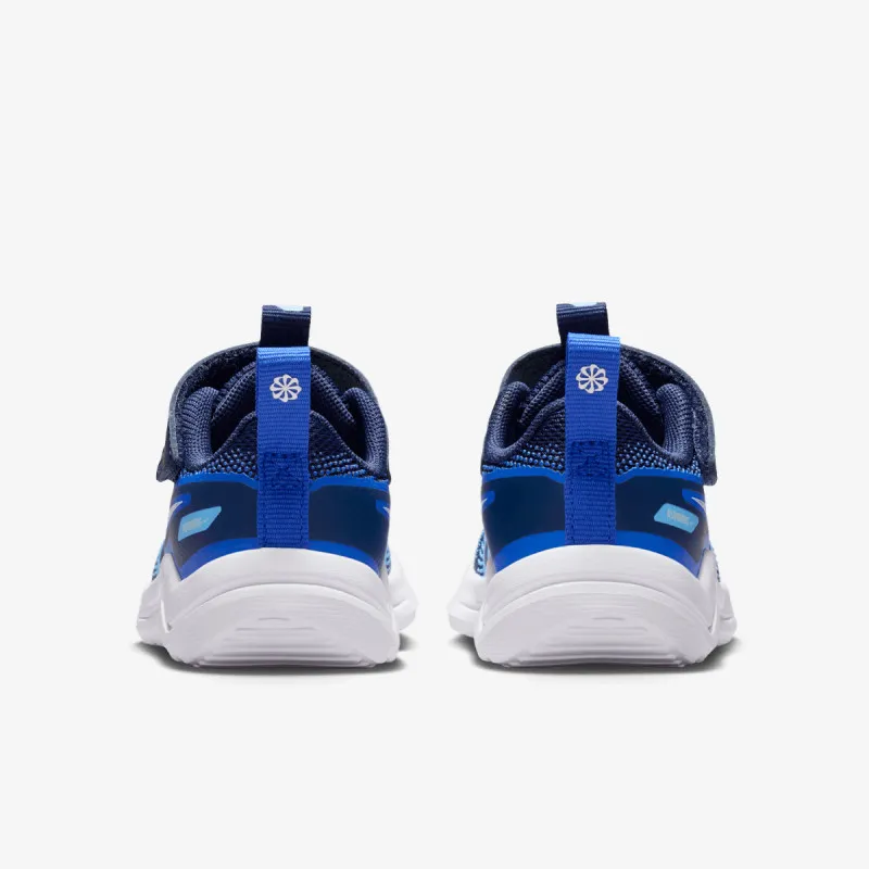 Nike Cosmic Runner 