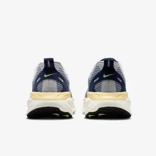 Nike Vomero 18 