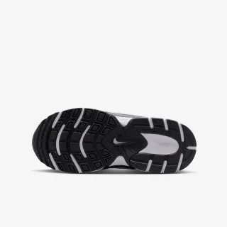 Nike V5 RNR 