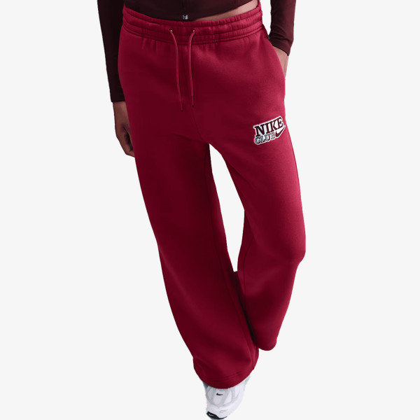 Nike Sportswear 