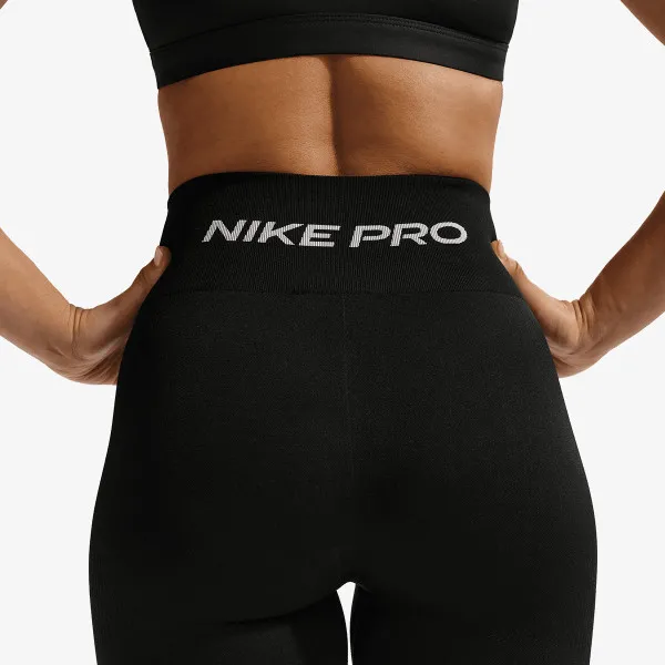 Nike Pro Seamless 