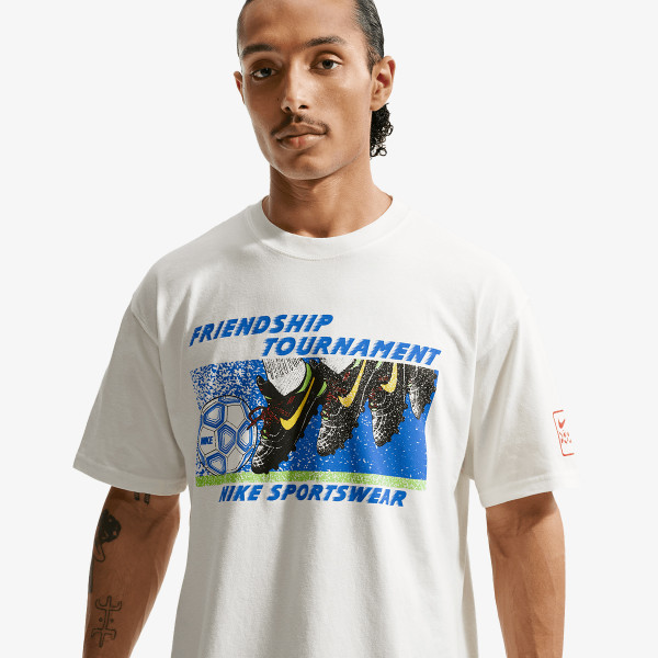 Nike Sportswear 