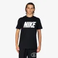 Nike Sportswear Club 