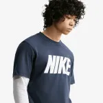 Nike Sportswear Club 