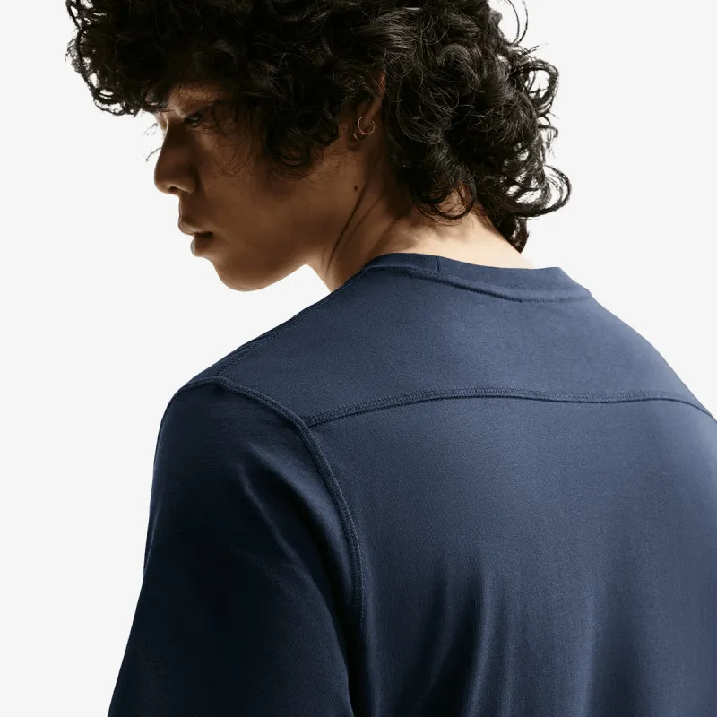 Nike Sportswear Club 