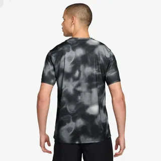 Nike Miler 