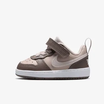 Nike Court Borough 