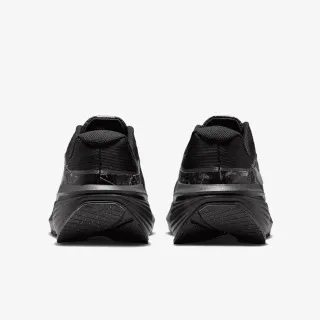 Nike Downshifter 14 