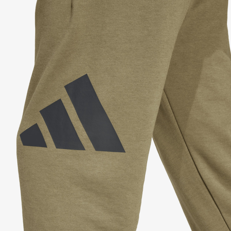 adidas Big logo 