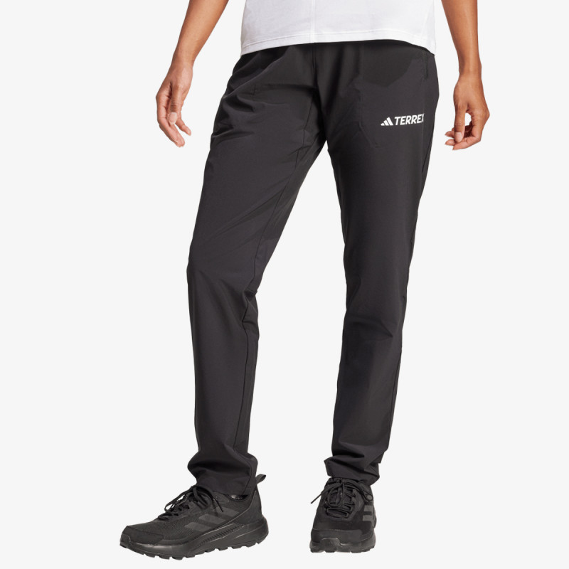 adidas Multi Essentials 