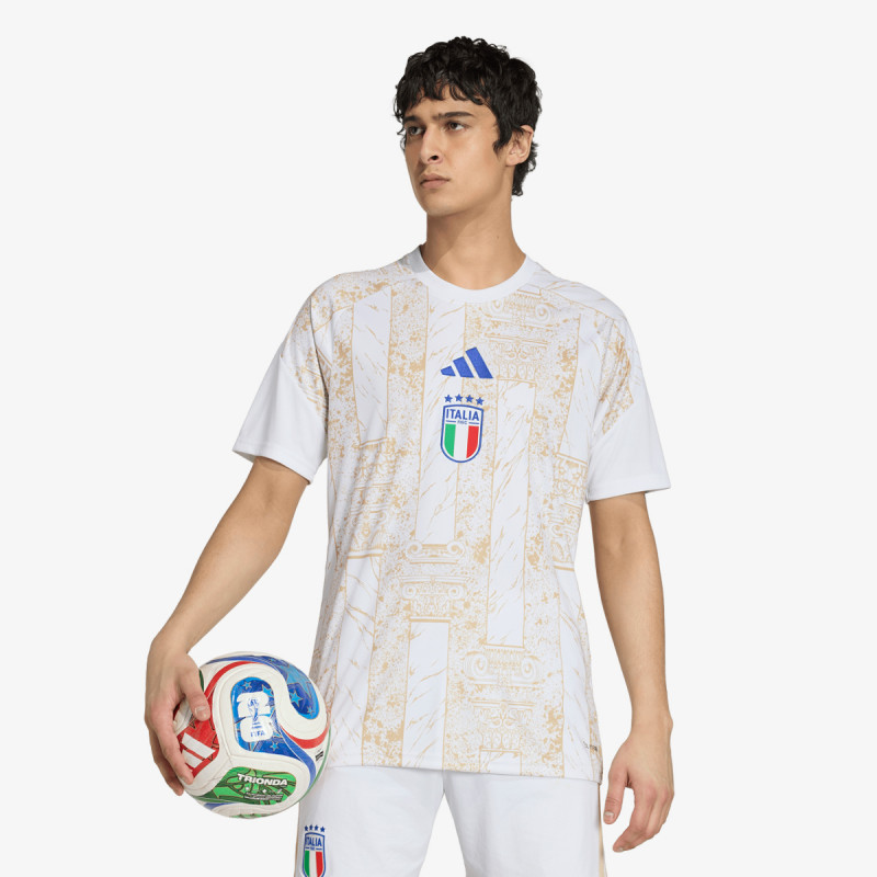 Italy 26 