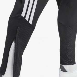 adidas LFC TR PNT 