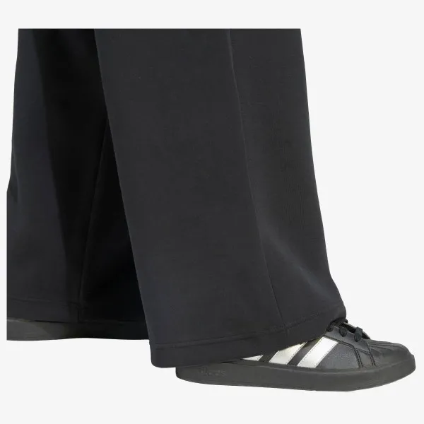 adidas Soft Lux 