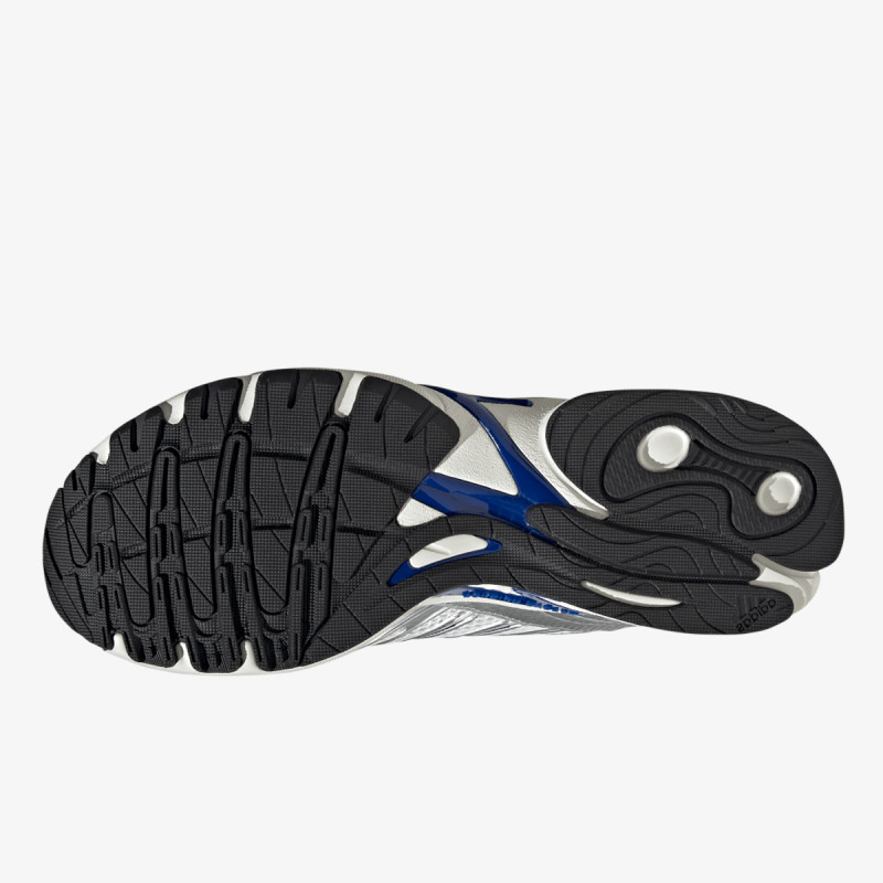 adidas ADISTAR CONTROL 3 