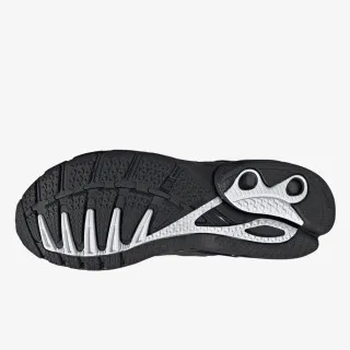 adidas ADISTAR CONTROL 5 