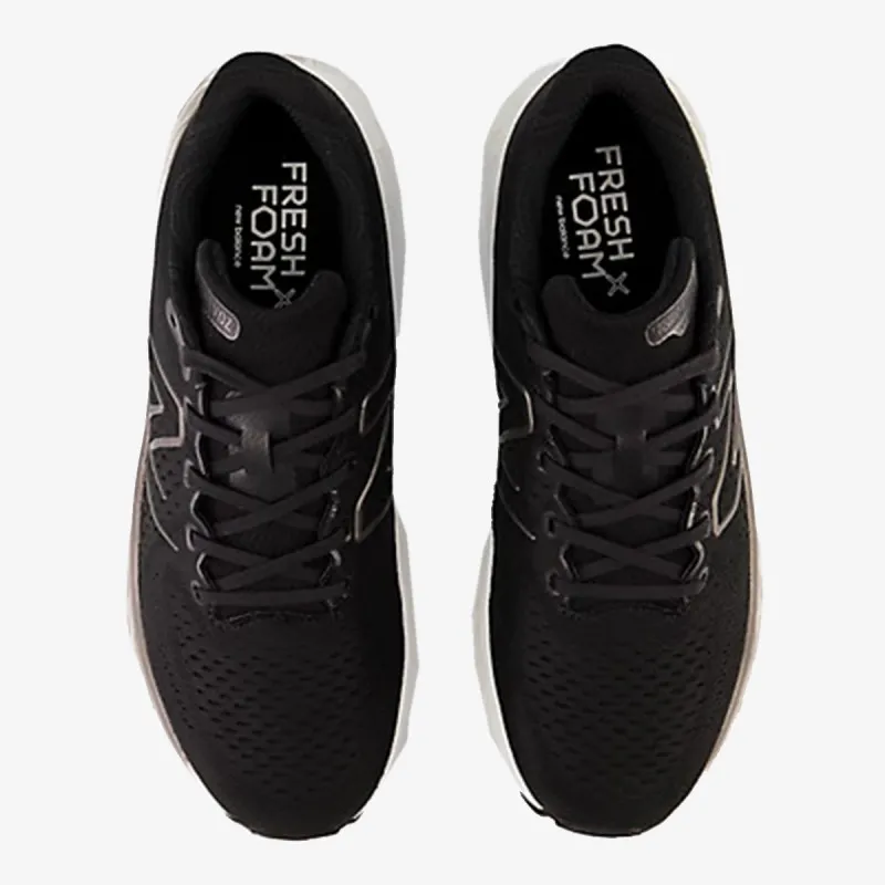 NEW BALANCE EVOZ v3 