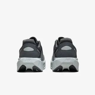 New Balance FuelCell Rebel v5 