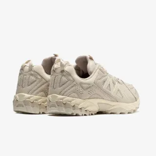New Balance 610 