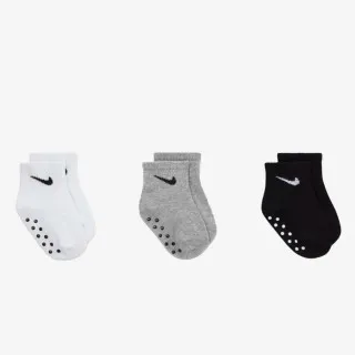 Nike Core Swoosh 