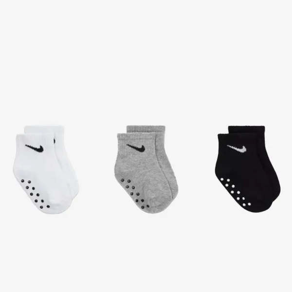 Nike Core Swoosh 