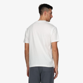 New Balance SMALL LOGO T-SHIRT 