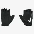 Nike Gym Essential FG 2.0 