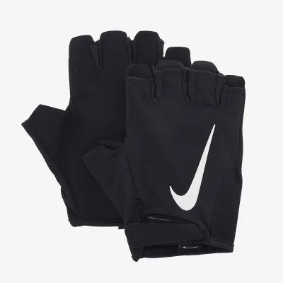 Nike Gym Essential FG 2.3 