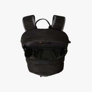 The North Face Borealis 